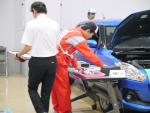 第１７回東京都自動車整備技能競技大会「決勝大会」が開催されました